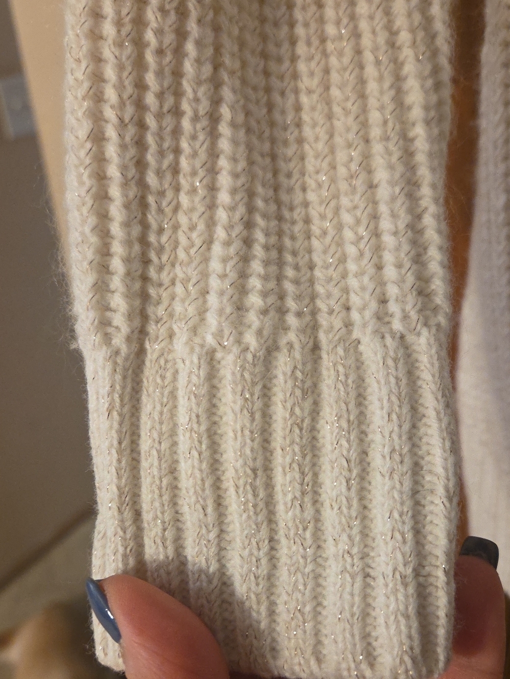 a.n.a Cream V-Neck Knit Sweater - Women's - Picture 4 of 7